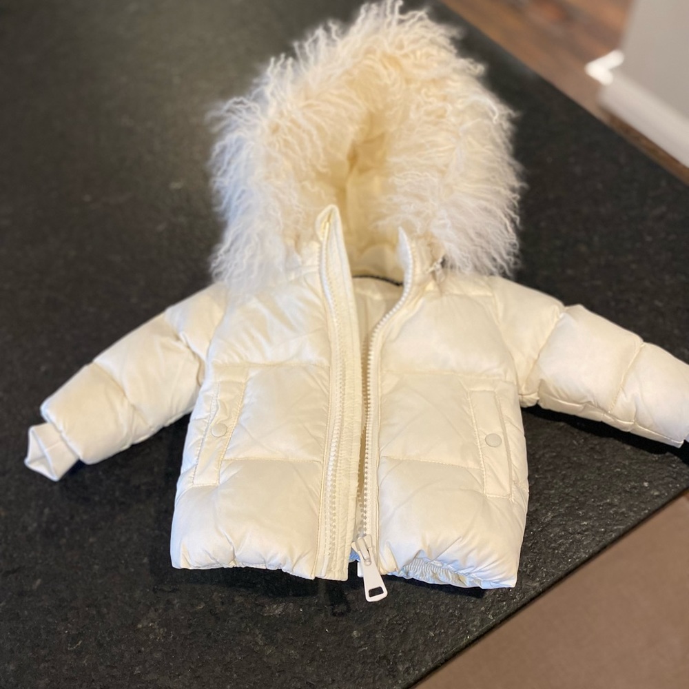 SCOTCH BONNET OUTERWEAR

THE SNOWBALL Jacket